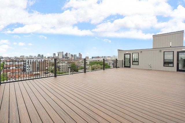 472 W Broadway 501, Boston, MA 02127