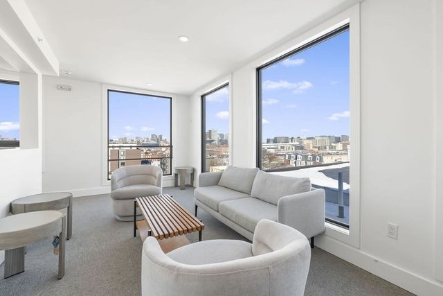 472 W Broadway 501, Boston, MA 02127