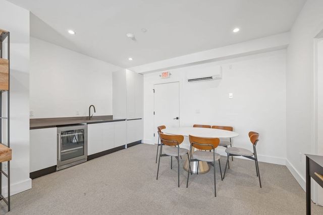 472 W Broadway 501, Boston, MA 02127