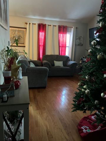 27W300 Melrose Lane, Winfield, IL 60190