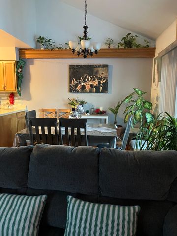 27W300 Melrose Lane, Winfield, IL 60190