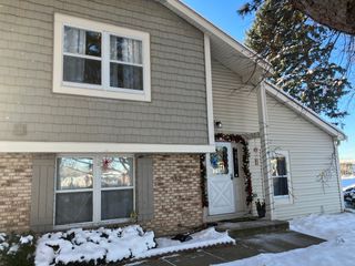 27W300 Melrose Lane, Winfield, IL 60190