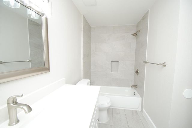 2515 Yoakum Boulevard 09, Houston, TX 77006