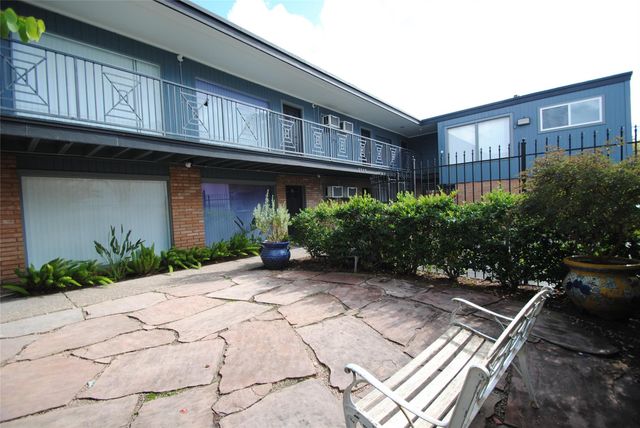 2515 Yoakum Boulevard 09, Houston, TX 77006