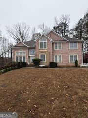 5135 Highland Lake Drive, Atlanta, GA 30349