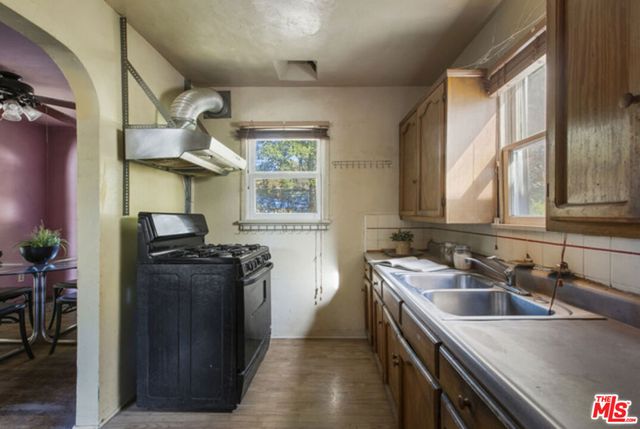 2004 Echo Park Avenue, Los Angeles, CA 90026