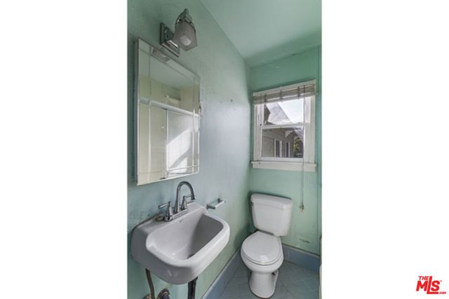 2004 Echo Park Avenue, Los Angeles, CA 90026