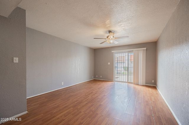 6822 N 35TH Avenue J, Phoenix, AZ 85017