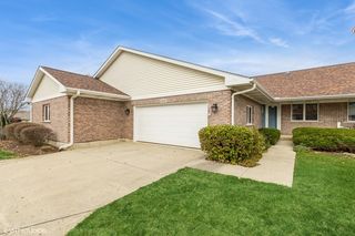 10826 Timer Drive 2, Huntley, IL 60142