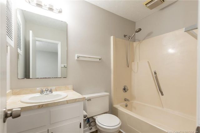 816 Rumford Place, Fayetteville, NC 28303