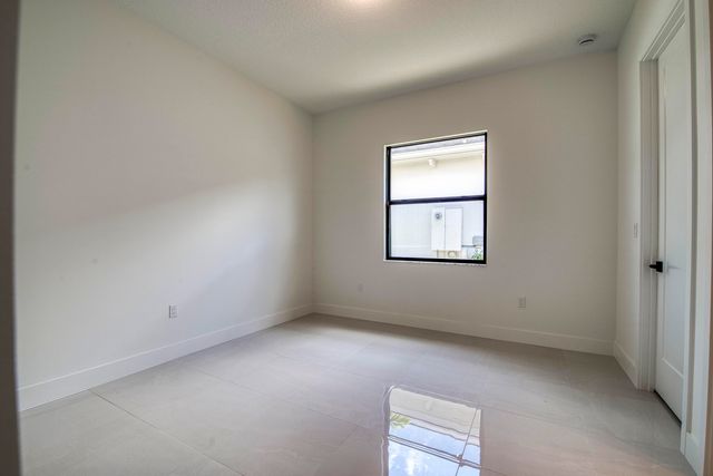 10013 Bird Watch Way, Palm Beach Gardens, FL 33412