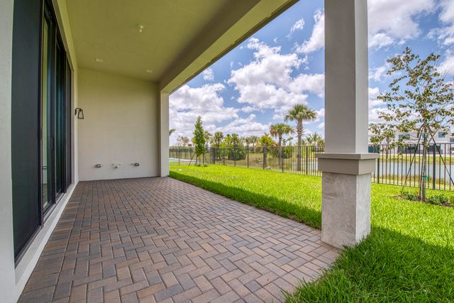 10013 Bird Watch Way, Palm Beach Gardens, FL 33412