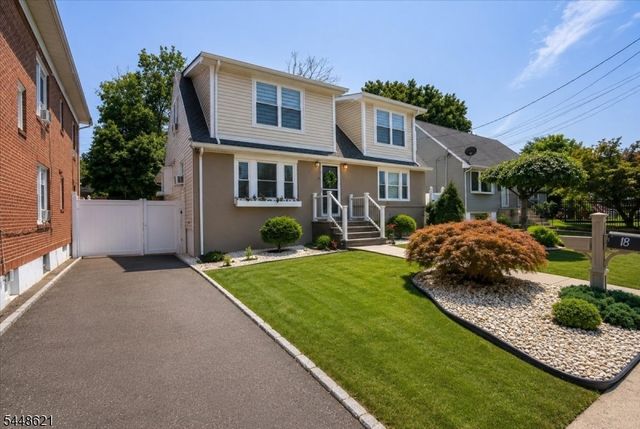 18 N 8Th St, Paterson City, NJ 07522