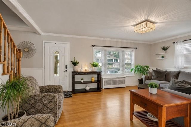 18 N 8Th St, Paterson City, NJ 07522