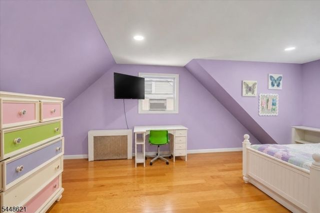 18 N 8Th St, Paterson City, NJ 07522