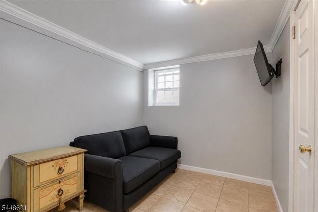 18 N 8Th St, Paterson City, NJ 07522