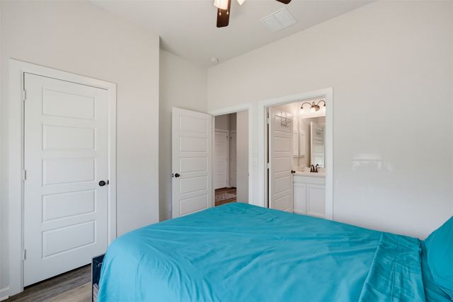 5329 Waterview Court, Haltom City, TX 76137