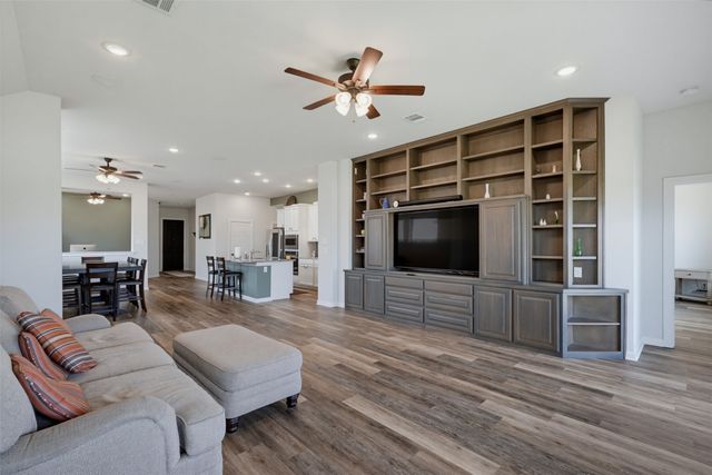 5329 Waterview Court, Haltom City, TX 76137