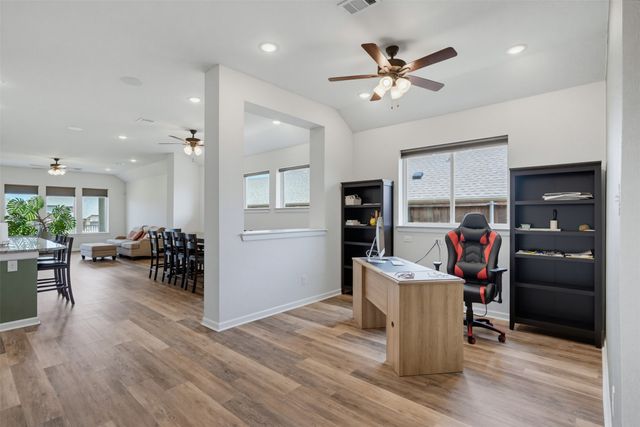 5329 Waterview Court, Haltom City, TX 76137