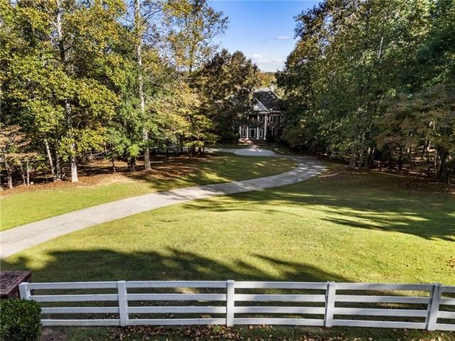 15385 Tullgean Drive, Alpharetta, GA 30004