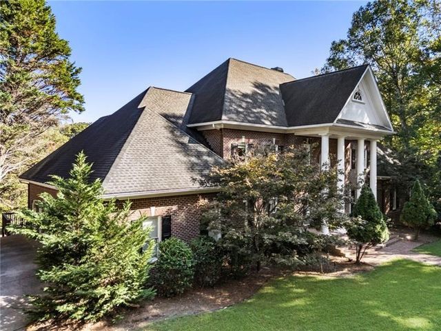 15385 Tullgean Drive, Alpharetta, GA 30004
