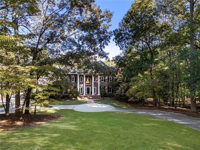 15385 Tullgean Drive, Alpharetta, GA 30004