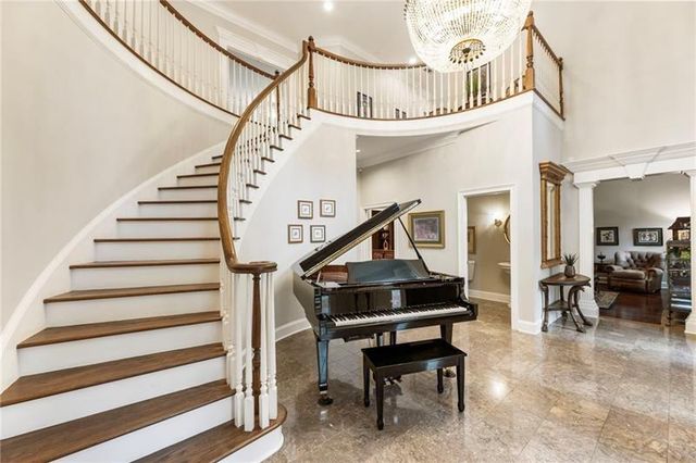 15385 Tullgean Drive, Alpharetta, GA 30004