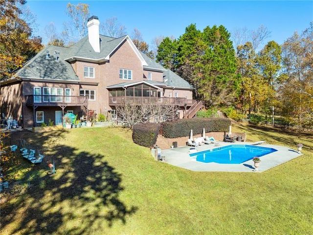 15385 Tullgean Drive, Alpharetta, GA 30004