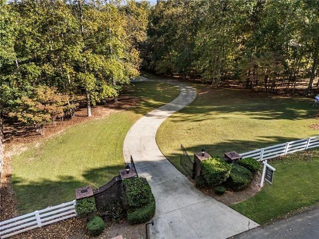 15385 Tullgean Drive, Alpharetta, GA 30004