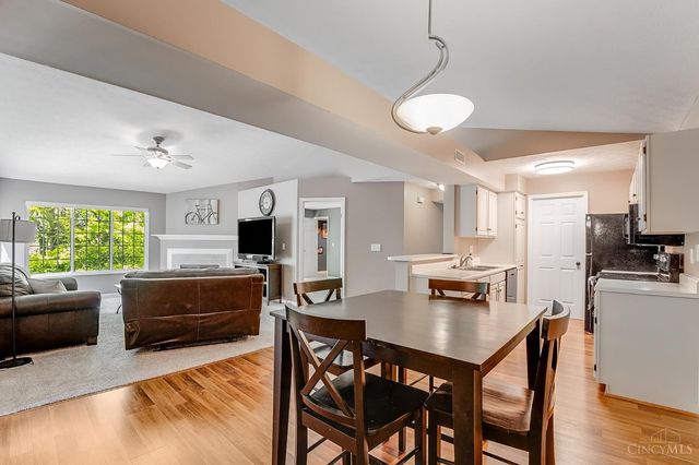 9821 Regatta Drive, Cincinnati, OH 45252