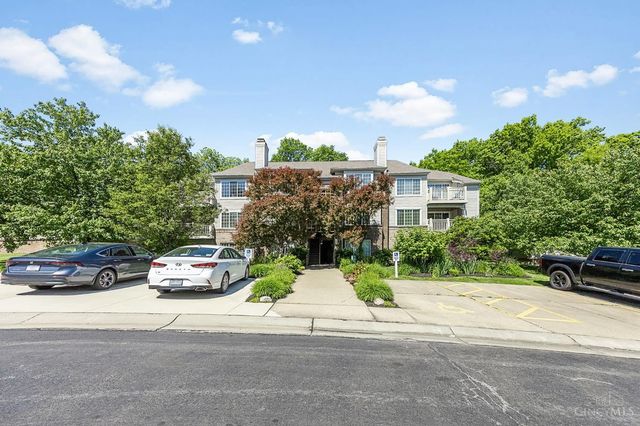 9821 Regatta Drive, Cincinnati, OH 45252