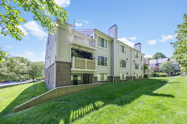 9821 Regatta Drive, Cincinnati, OH 45252
