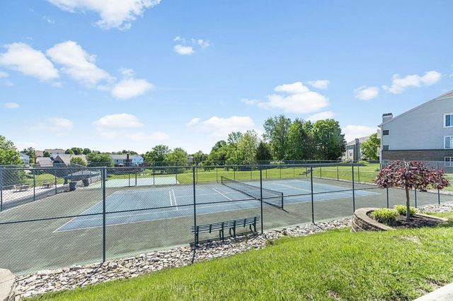 9821 Regatta Drive, Cincinnati, OH 45252