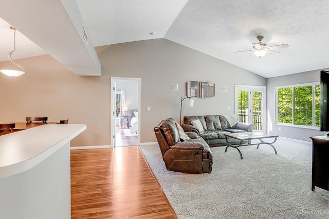 9821 Regatta Drive, Cincinnati, OH 45252