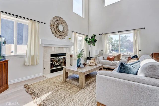 2313 Nelson Avenue A, Redondo Beach, CA 90278