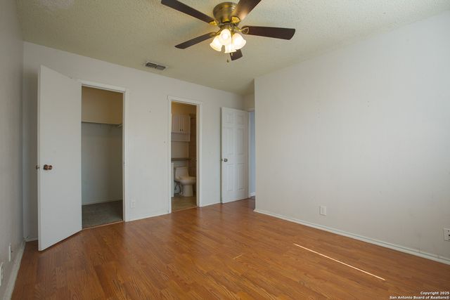 7427 Rimhurst, San Antonio, TX 78250