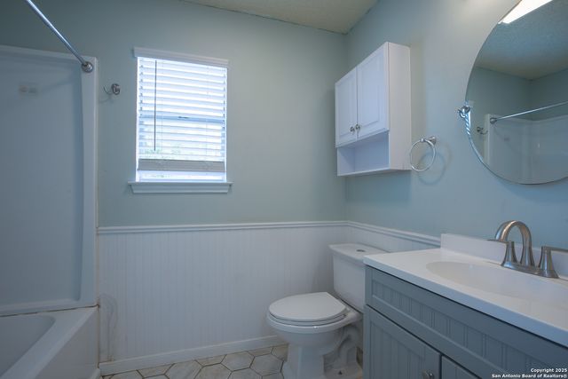 7427 Rimhurst, San Antonio, TX 78250