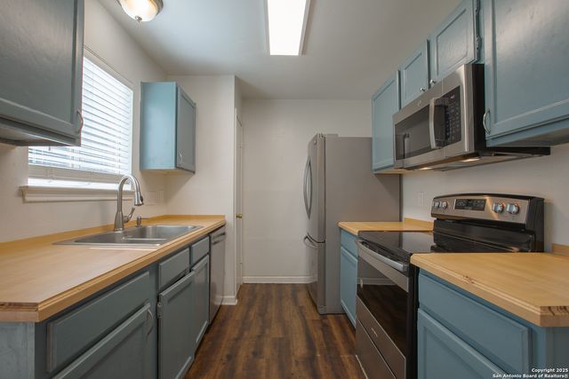 7427 Rimhurst, San Antonio, TX 78250