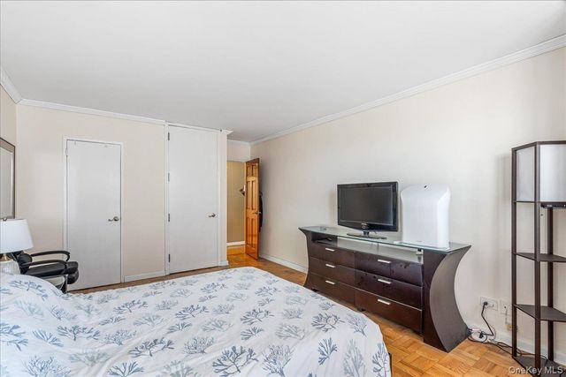 18-05 215th Street 8B, Bayside, NY 11360