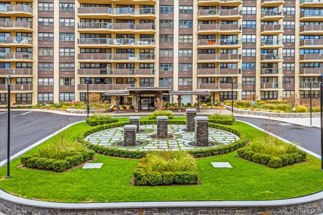 18-05 215th Street 8B, Bayside, NY 11360