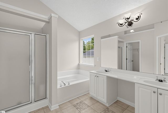 6 Stapleford Park, Greenville, SC 29607