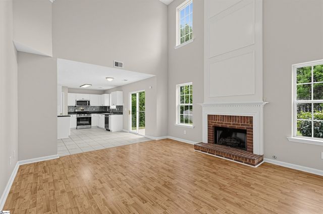 6 Stapleford Park, Greenville, SC 29607