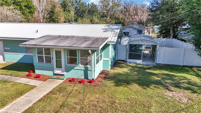 12385 SE 135TH COURT, Ocklawaha, FL 32179