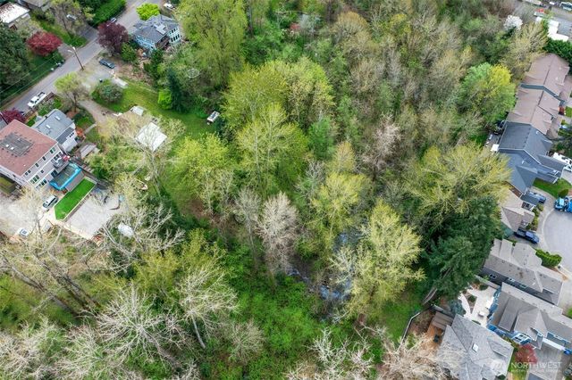 18005 83rd Avenue NE, Kenmore, WA 98028