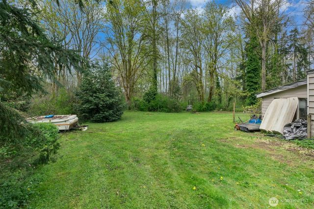 18005 83rd Avenue NE, Kenmore, WA 98028