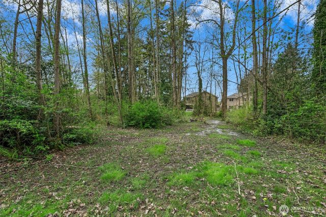 18005 83rd Avenue NE, Kenmore, WA 98028