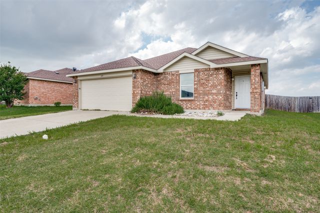 319 Quail Crossing Drive, Sanger, TX 76266