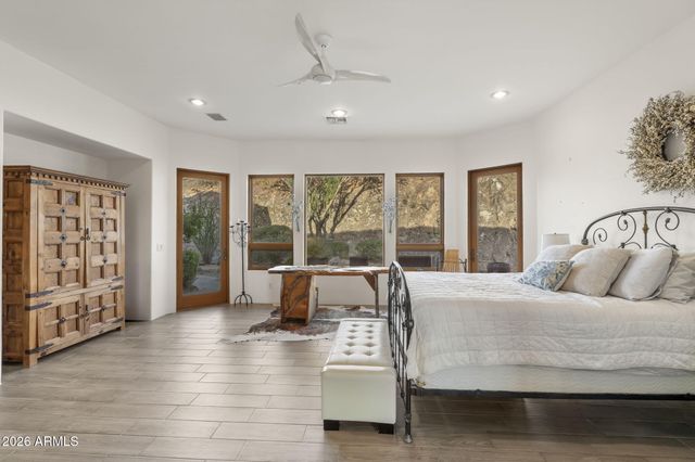 15433 N 11TH Street, Phoenix, AZ 85022