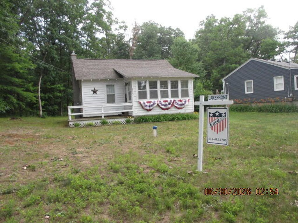 8732 S Spruce Avenue, Newaygo, MI 49337