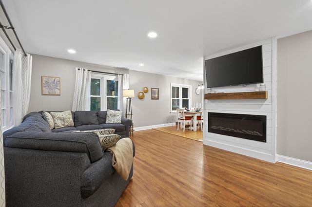1346 W Marquette Woods Road, Lincoln Twp, MI 49085